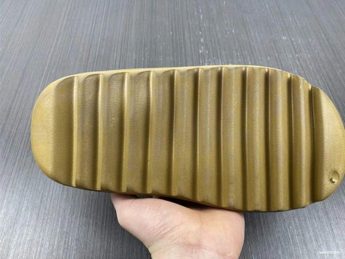 GW1931 Slide Ochre Yeezy Adidas 0918